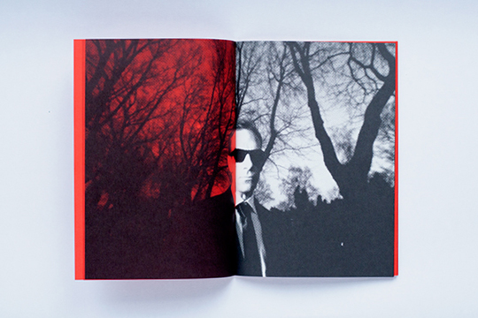 Diseño folleto para Hamlet, Teatro Nacional de Poznan, por Marcin Markowski