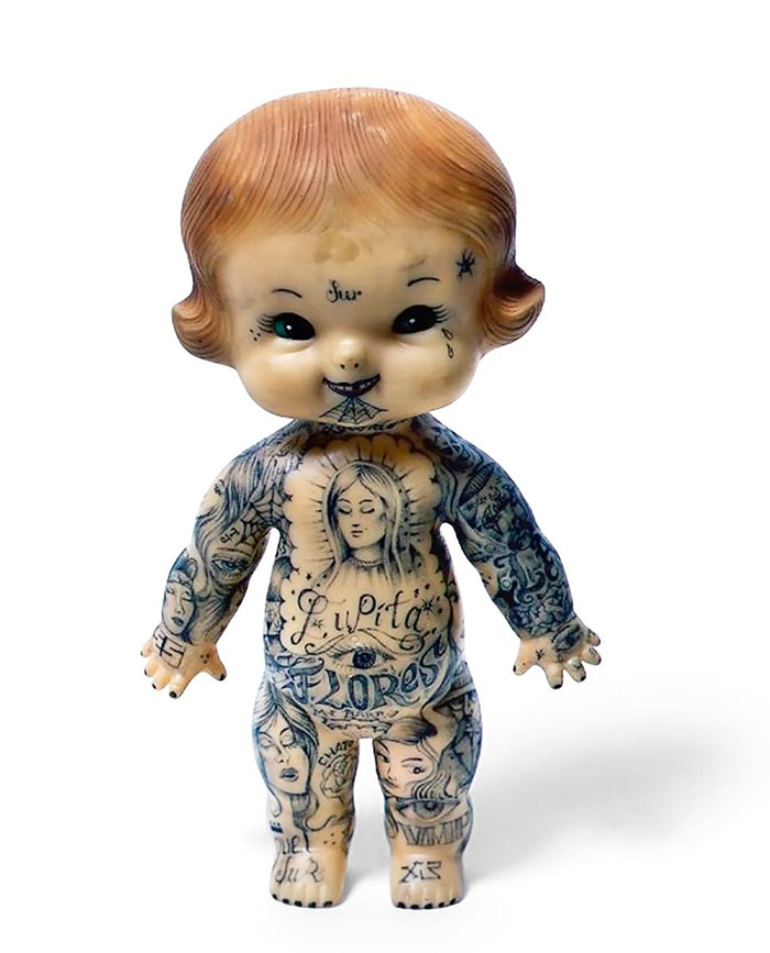 Muñeca tatuaje Dr. Lakra