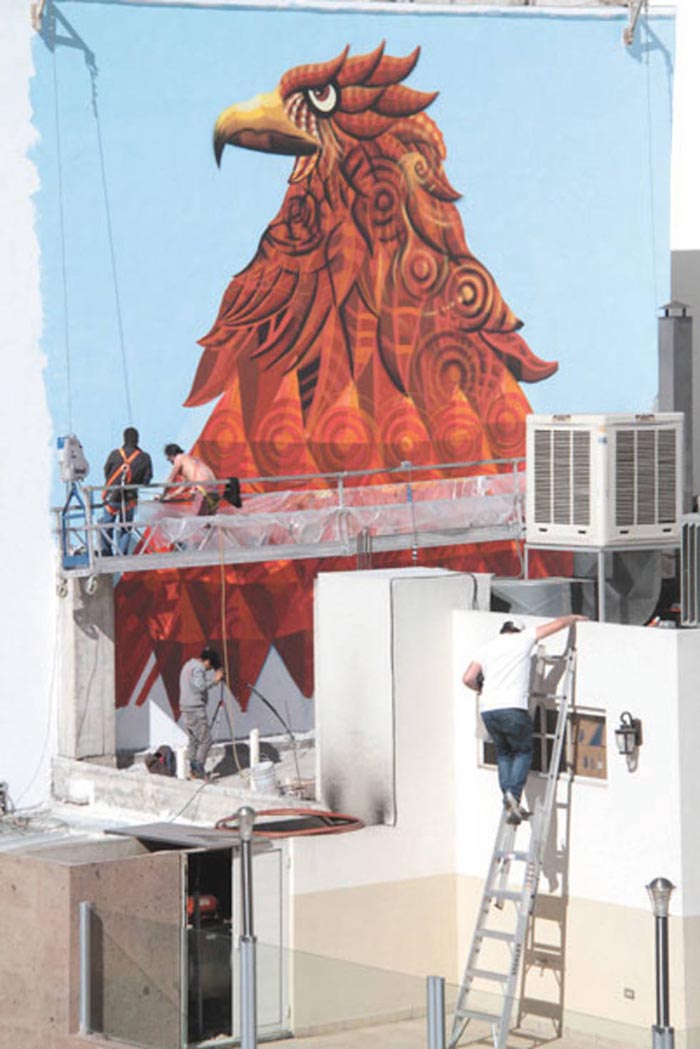 Obras del muralista y artista mexicano Raul sisniega le super demon